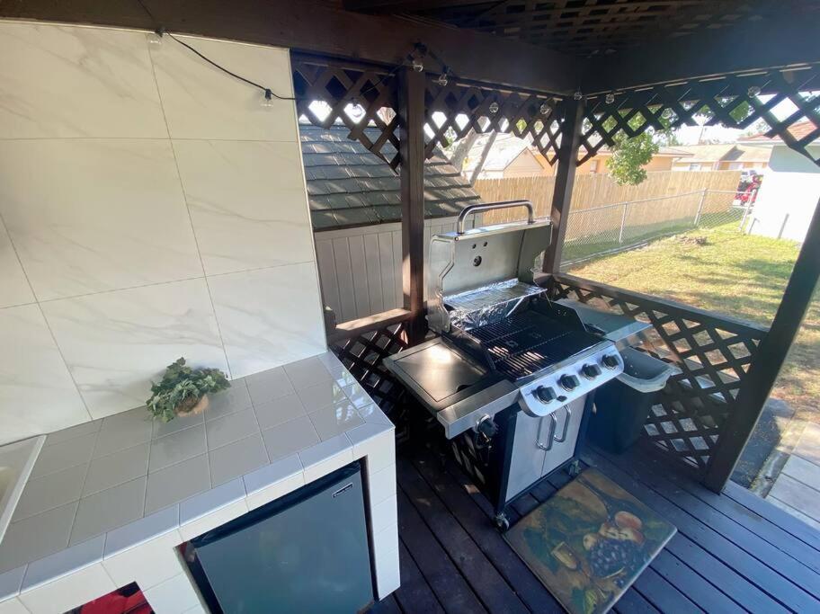 View Kayaking,fishing,private Bbq Holiday home